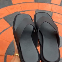 BLACK PLATFORM FOOTWEAR