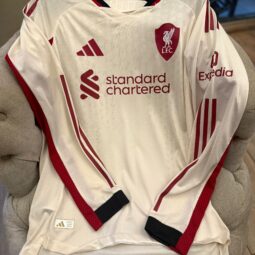 LIVERPOOL AWAY JERSEY IN LONGSLEEVE PATTERN