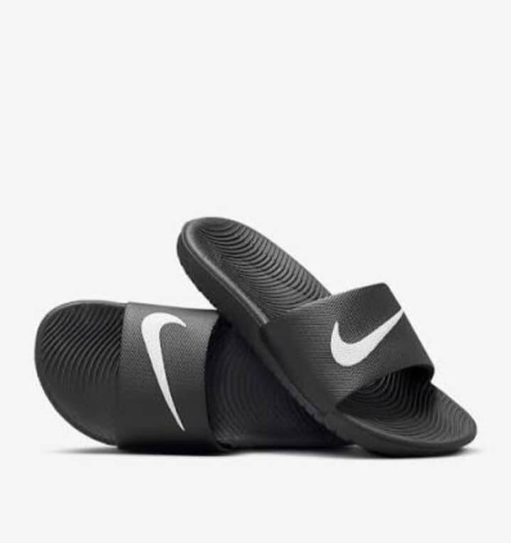 PLAIN NIKE SLIDES - StyleCart